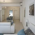 Artist's Appartement